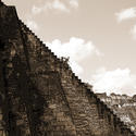 1716-Pyramid Steps